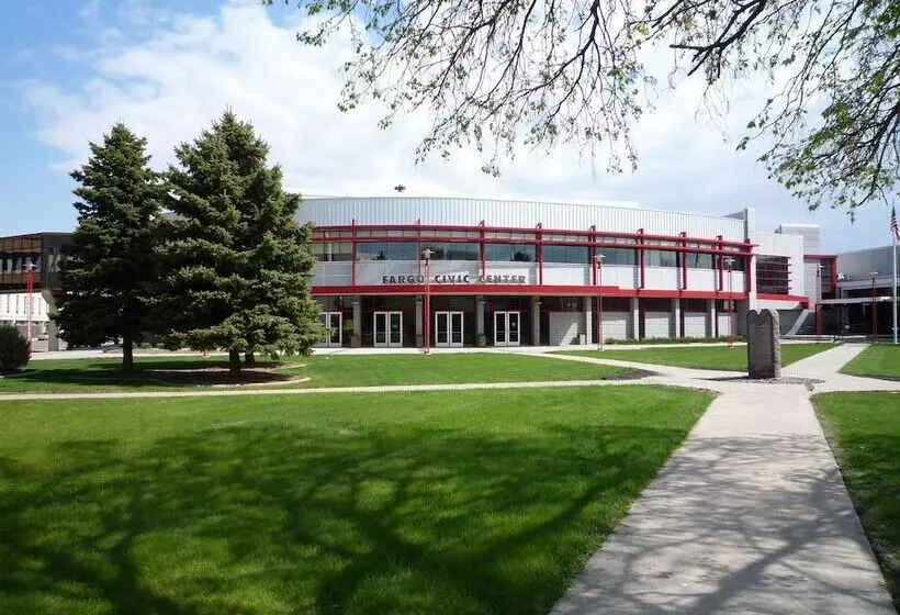 Microtel Inn & Suites By Wyndham Moorhead Fargo Area