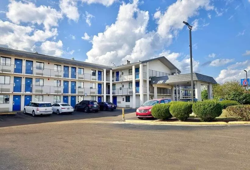 Motel 6 Jackson, Ms