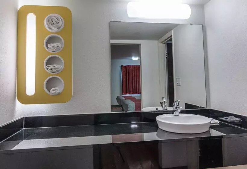 Motel 6 Texarkana, Ar