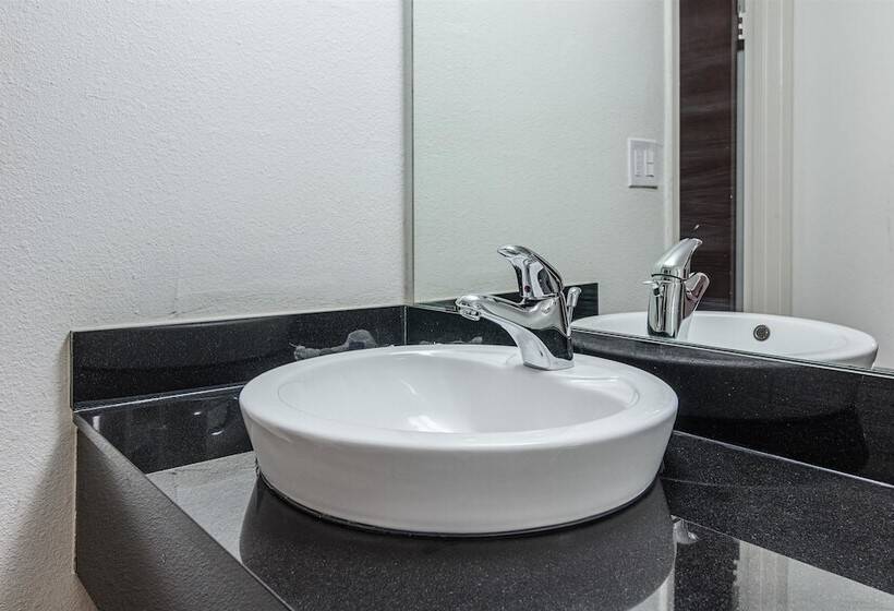 Motel 6 Texarkana, Ar