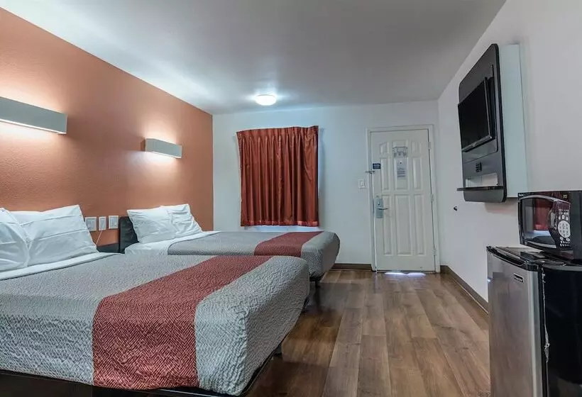 Motel 6 Texarkana, Ar