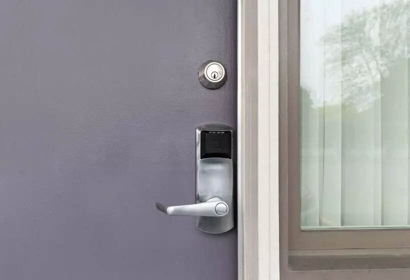 汽车旅馆  Knights Inn Burlington