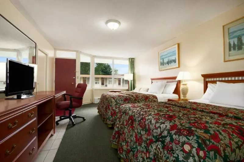 汽车旅馆  Knights Inn Burlington