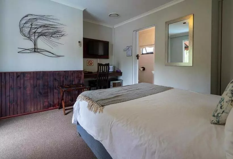 פנסיון Boma Lodge