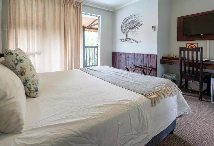 פנסיון Boma Lodge