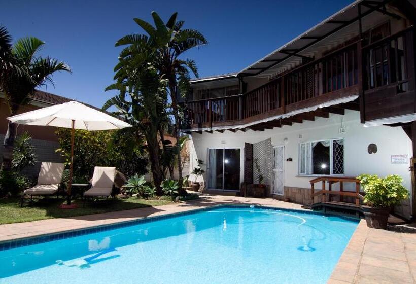 פנסיון Boma Lodge