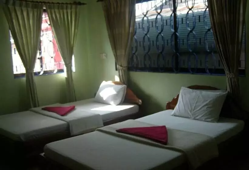 ペンション Bun Kao Guest House