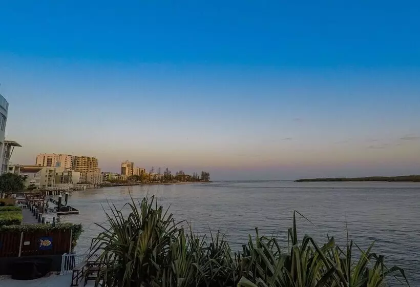 Tripcony Quays Apartments