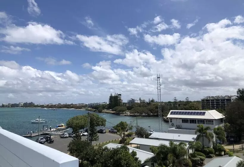 Tripcony Quays Apartments