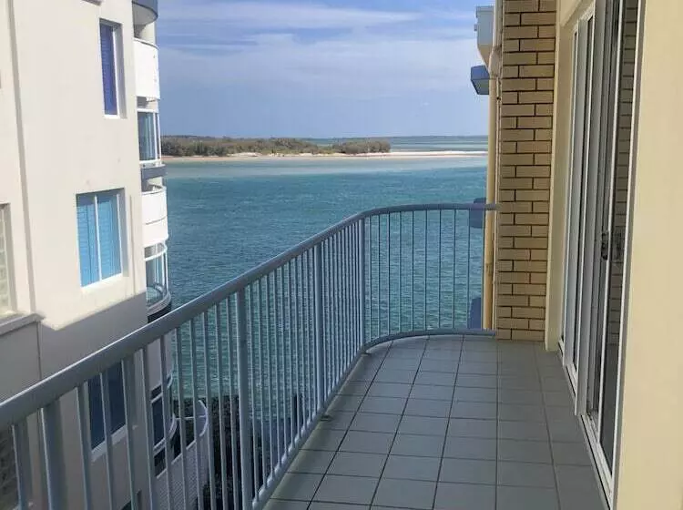 Tripcony Quays Apartments