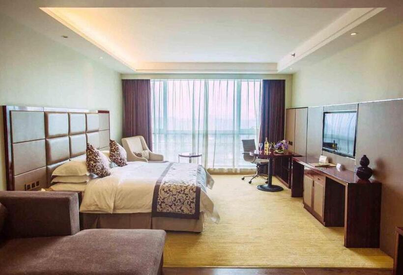 Vienna International Hotel Fuzhou Cangshan Longfu