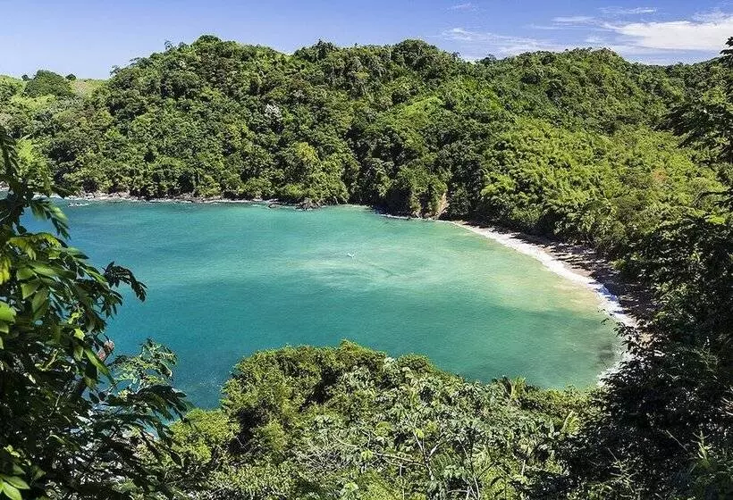 Hotelli Comfort Inn & Suites Tobago