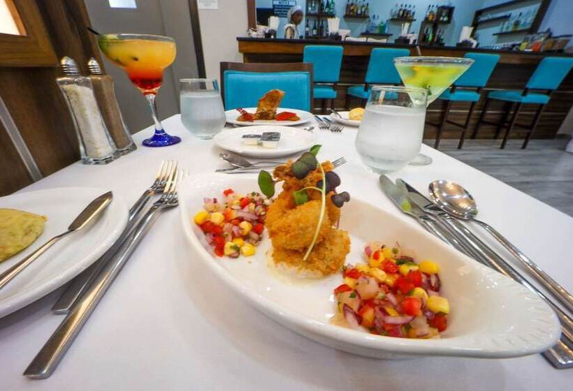 هتل Comfort Inn & Suites Tobago