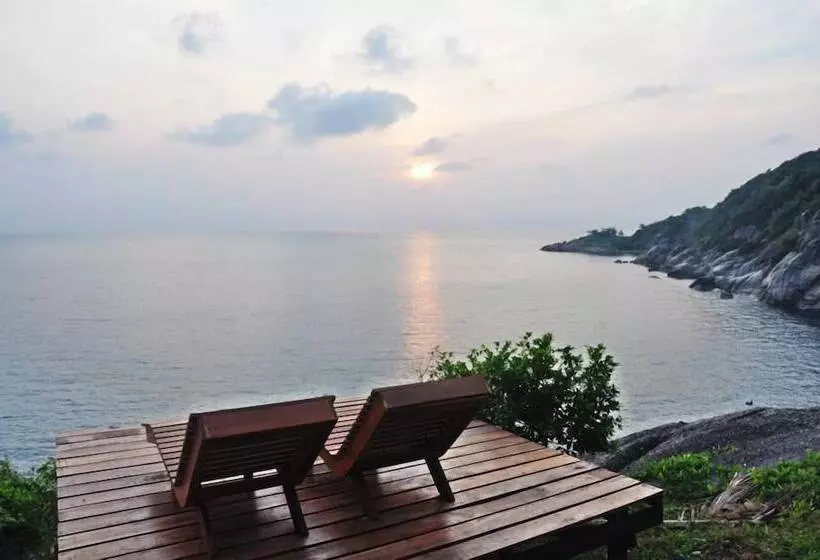 Amaresa Resort & Sky Bar   Experience Nature