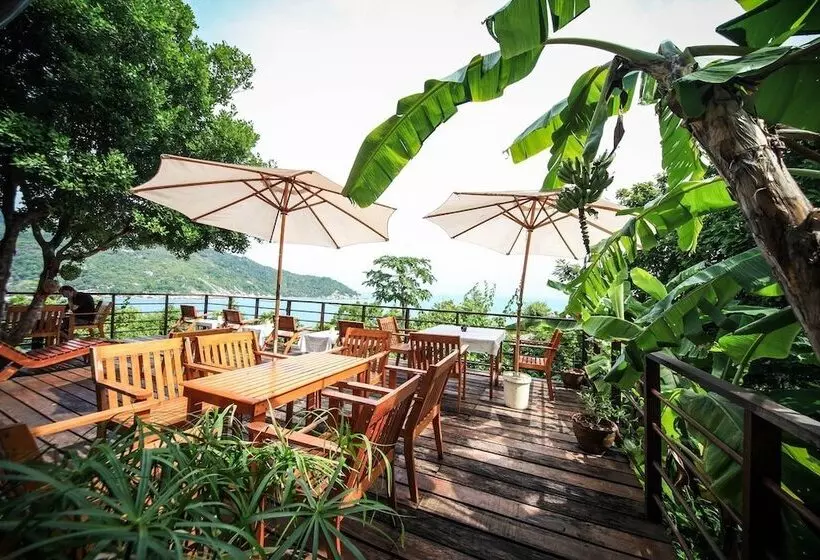 Amaresa Resort & Sky Bar   Experience Nature