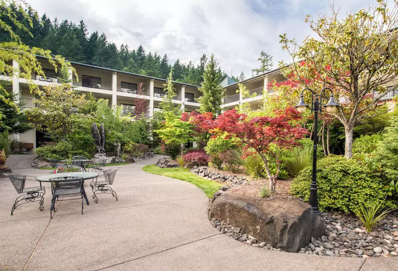 호텔 Bonneville Hot Springs Resort