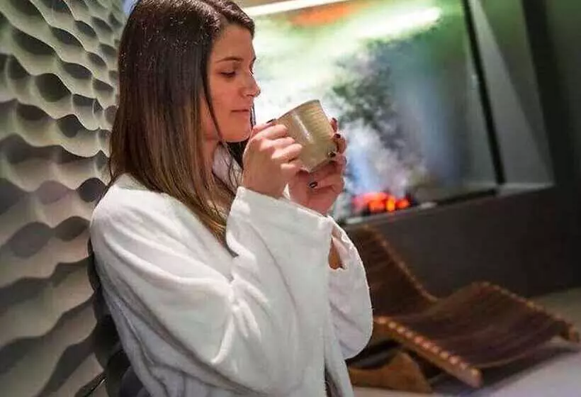 فندق Donna Lucia