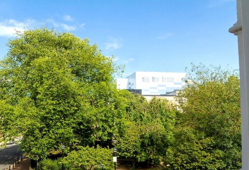 호텔 Kingston Theatre