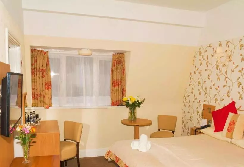 בית מלון כפרי Kingston Theatre