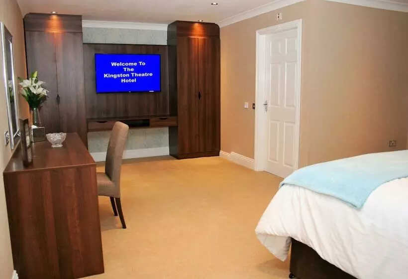 בית מלון כפרי Kingston Theatre