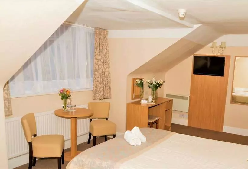 בית מלון כפרי Kingston Theatre