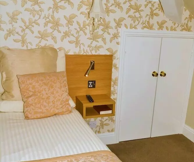 בית מלון כפרי Kingston Theatre