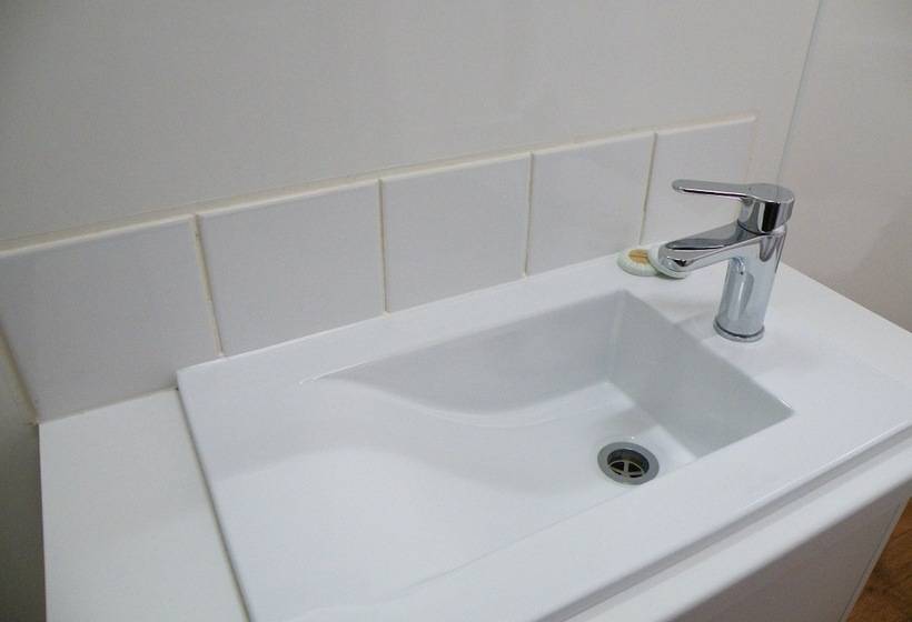 فندق Lake Hamilton Motor Village And Caravan Park