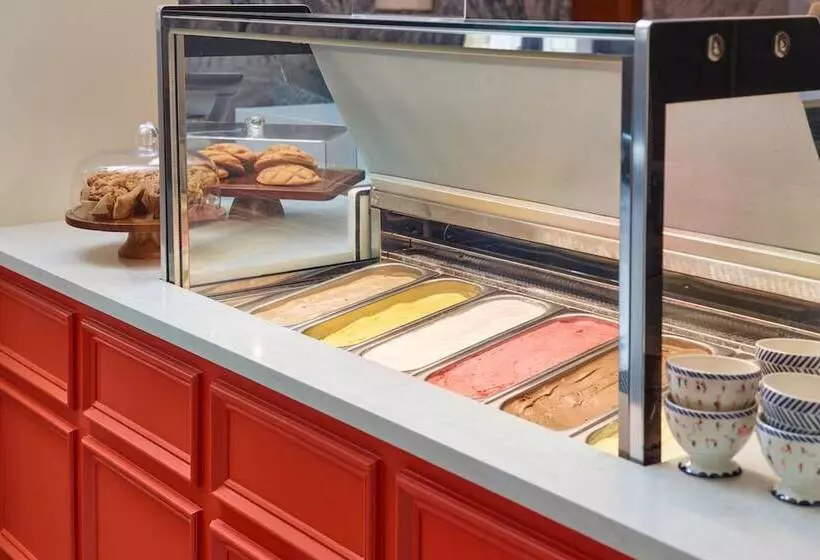 Hotel Le Méridien Tampa, The Courthouse