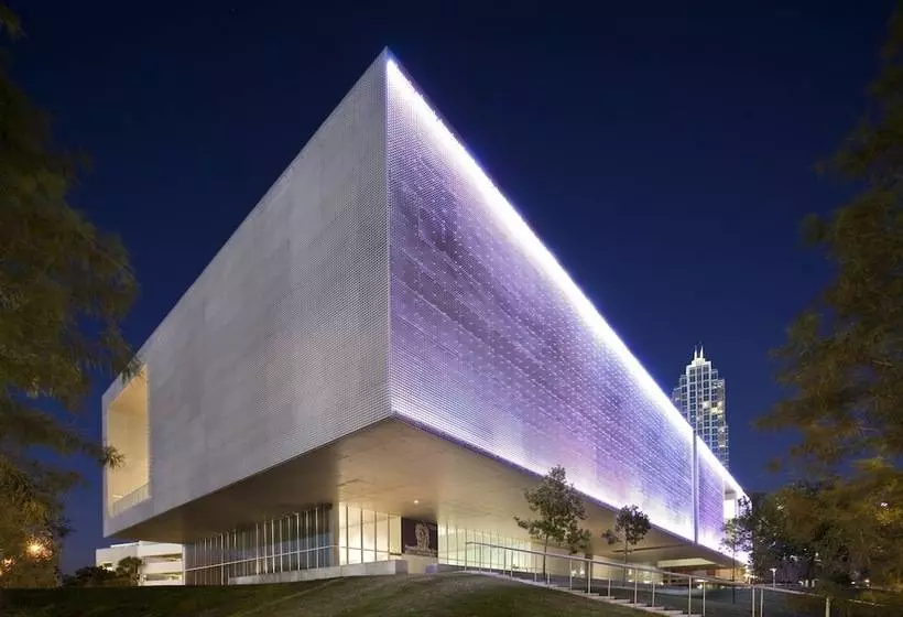 Hotel Le Méridien Tampa, The Courthouse