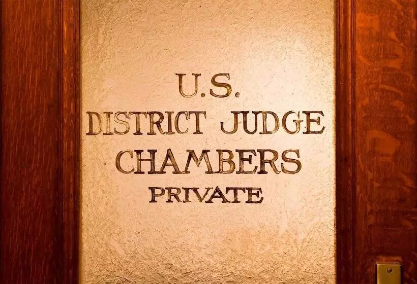 Hotel Le Méridien Tampa, The Courthouse