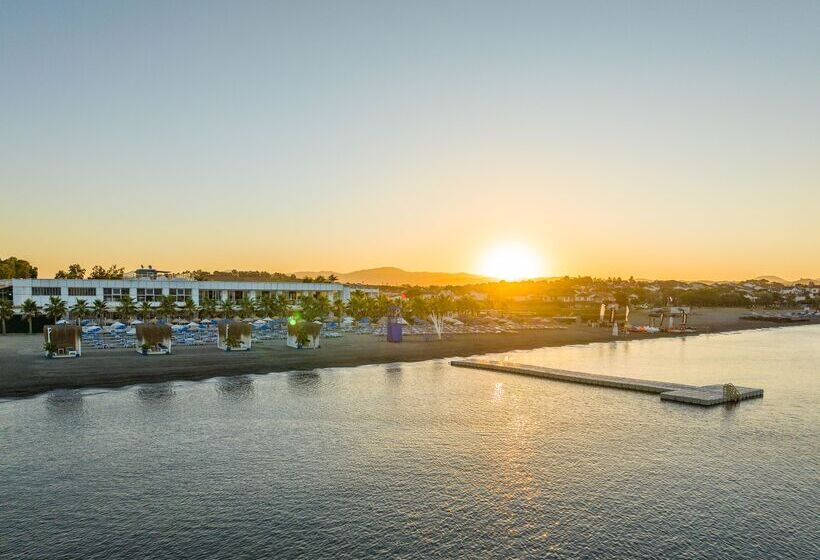 هتل Labranda Lebedos Princess - All Inclusive