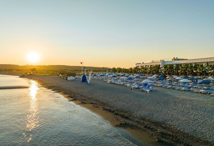 هتل Labranda Lebedos Princess - All Inclusive