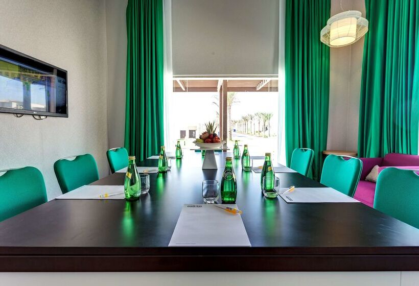 Park Inn By Radisson Hotel And Residence Duqm