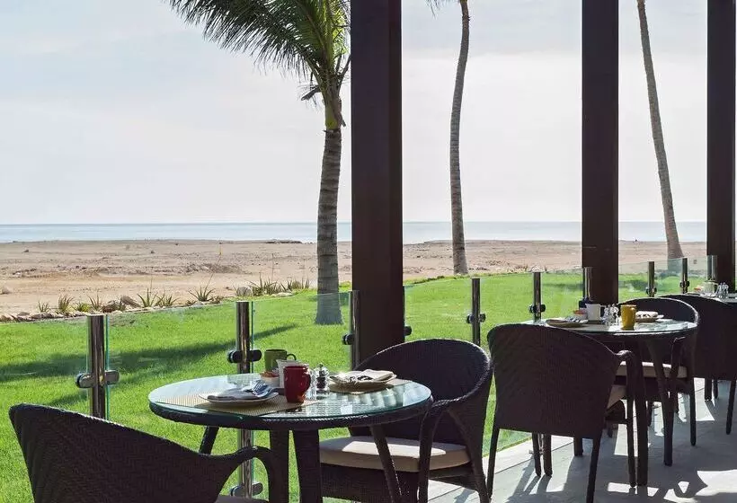 Park Inn By Radisson Hotel And Residence Duqm