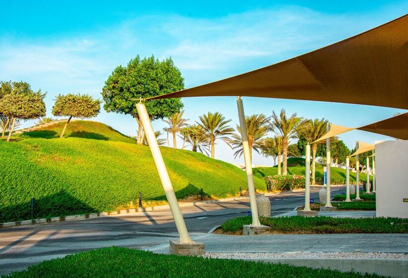 Park Inn By Radisson Hotel And Residence Duqm