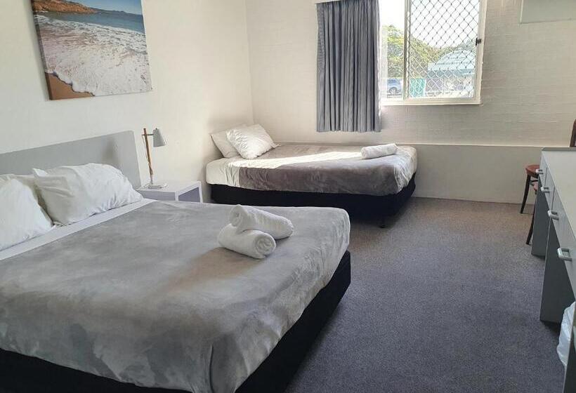 Hotel Seabreeze Beach