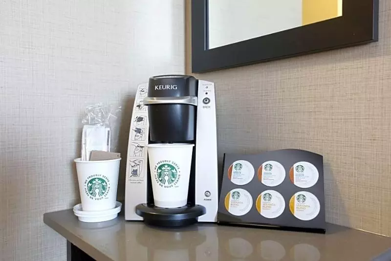 Отель Vegreville Suites