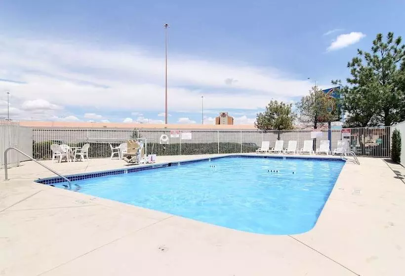 Motel 6 Albuquerque, Nm   Midtown