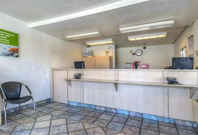 Motel 6 Anaheim Stadium - Orange