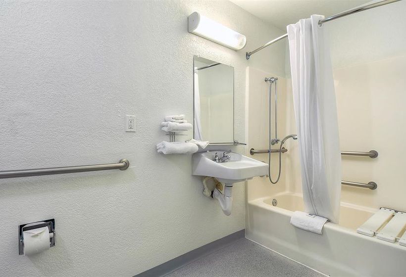 Motel 6 Anaheim Stadium - Orange