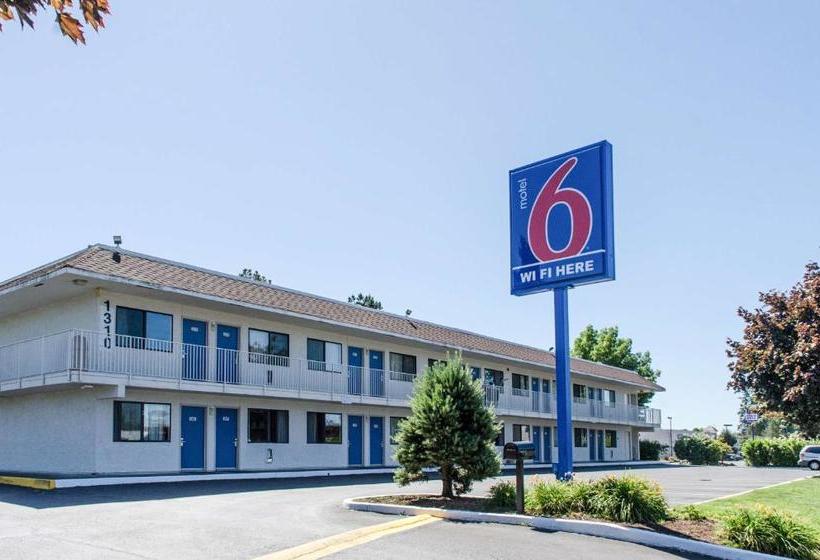Motel 6 Centralia, Wa
