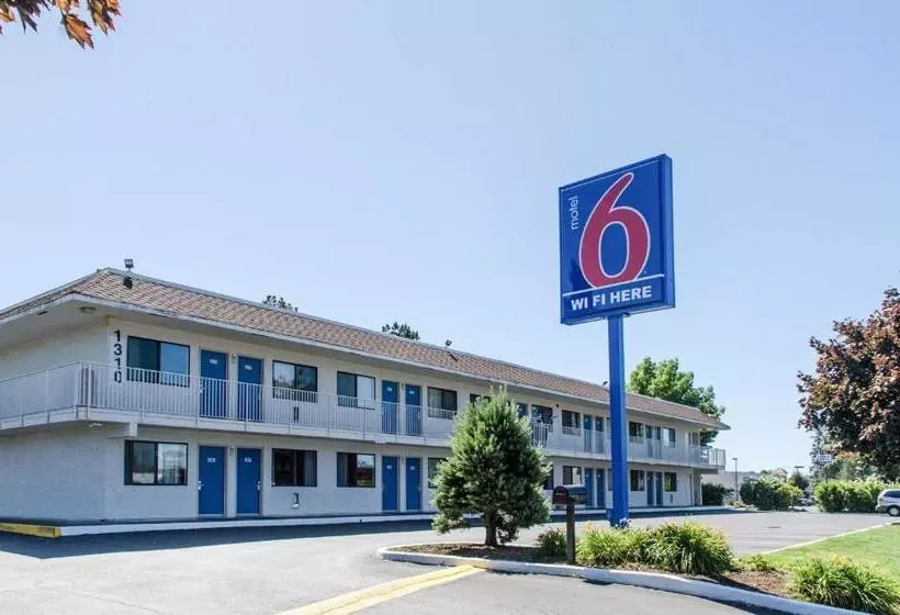 Motel 6 Centralia, Wa