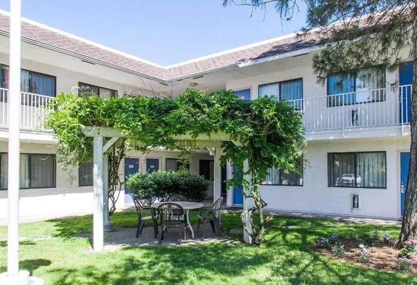 Motel 6 Centralia, Wa