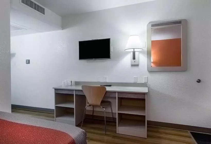 Motel 6 Centralia, Wa