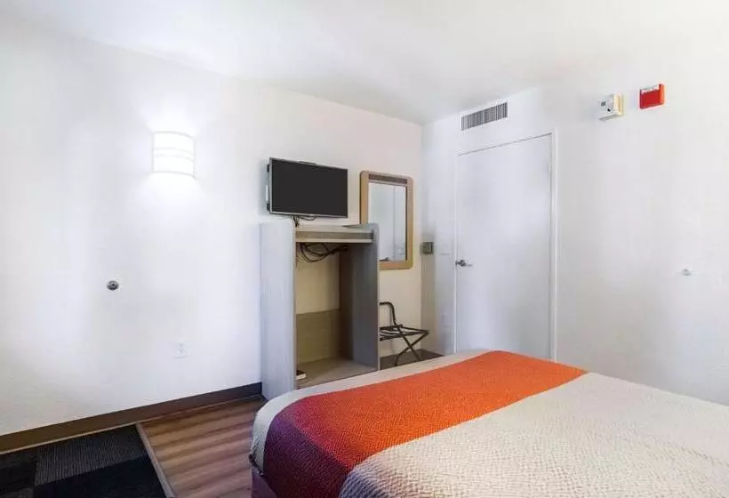 Motel 6 Centralia, Wa