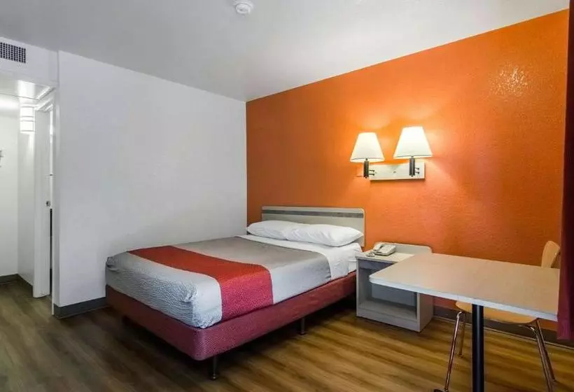 Motel 6 Centralia, Wa