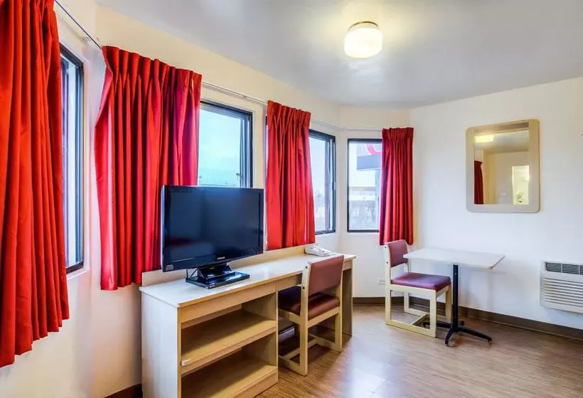 Motel 6 Chicago - Elk Grove