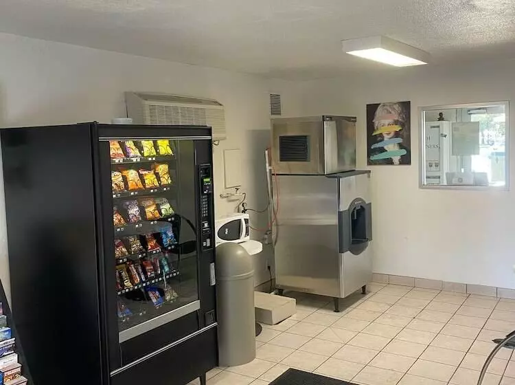 Мотель Hi Wheel Flats