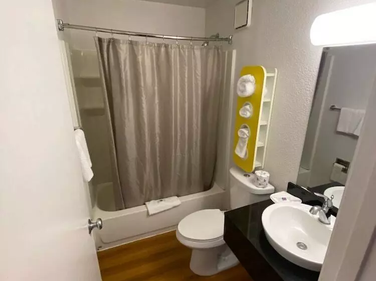 Мотель Hi Wheel Flats