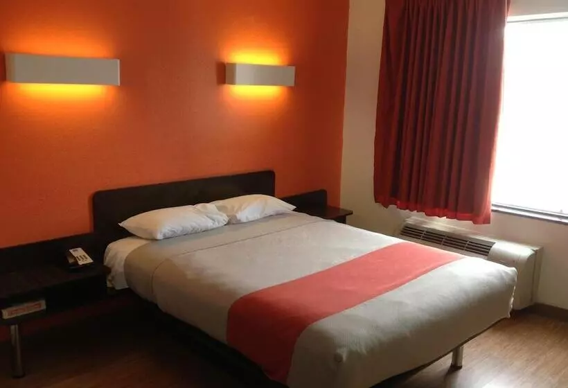 Motel 6dallas, Tx  Northeast